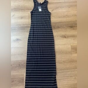 Universal Thread Black and White Striped Maxi Dress